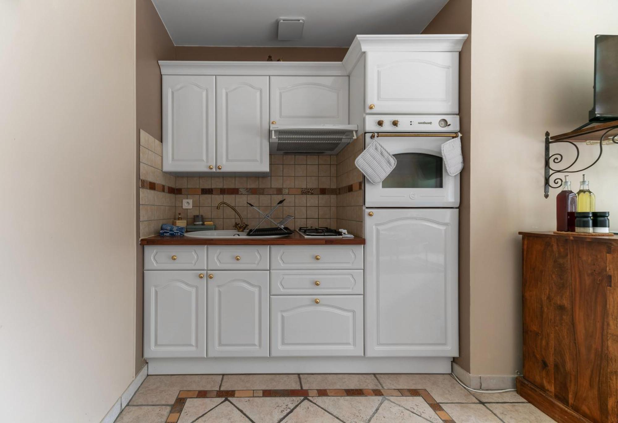 La Petite Maison Гана Екстериор снимка